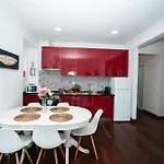 Apartmán Spacious 3-Bedroom Apartment With Open Terrace In Central Lisbon *