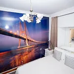 Appartamento Spacious 3-bedroom With Open Terrace In *