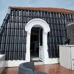 Apartmán Spacious 3-Bedroom Apartment With Open Terrace In Central Lisbon Lisboa