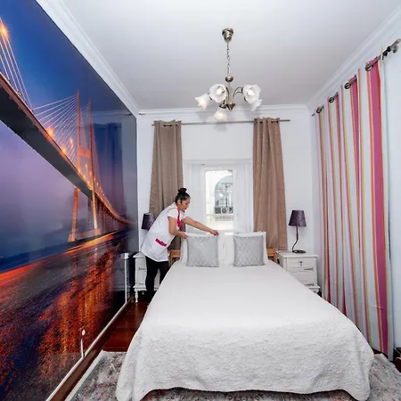 Spacious 3-bedroom 3 Double Bed 1 Sofa Bed 2 Bathroom With Open Terrace In *