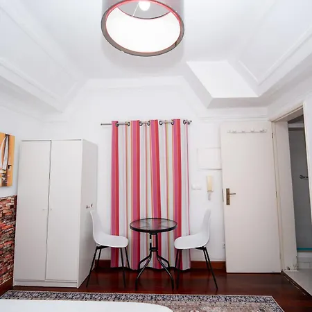 דירה Spacious 3-bedroom 3 Double Bed 1 Sofa Bed 2 Bathroom With Open Terrace In *