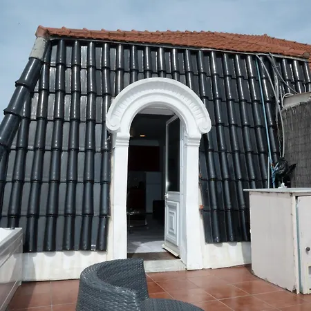 דירה Spacious 3-bedroom 3 Double Bed 1 Sofa Bed 2 Bathroom With Open Terrace In ליסבון